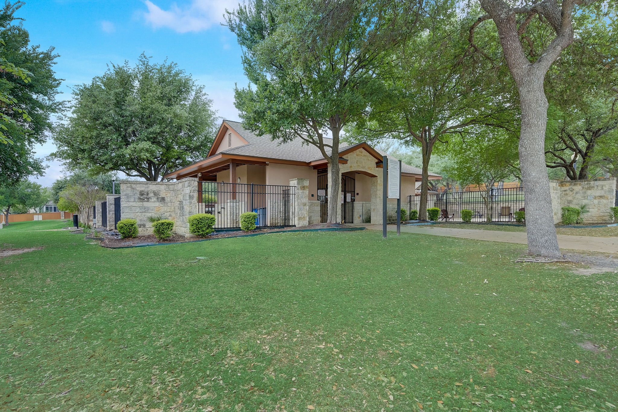 6136 Porvenir Sand, San Antonio, TX 78253 ShowingTime+ Listing Media