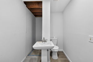  Photo 30