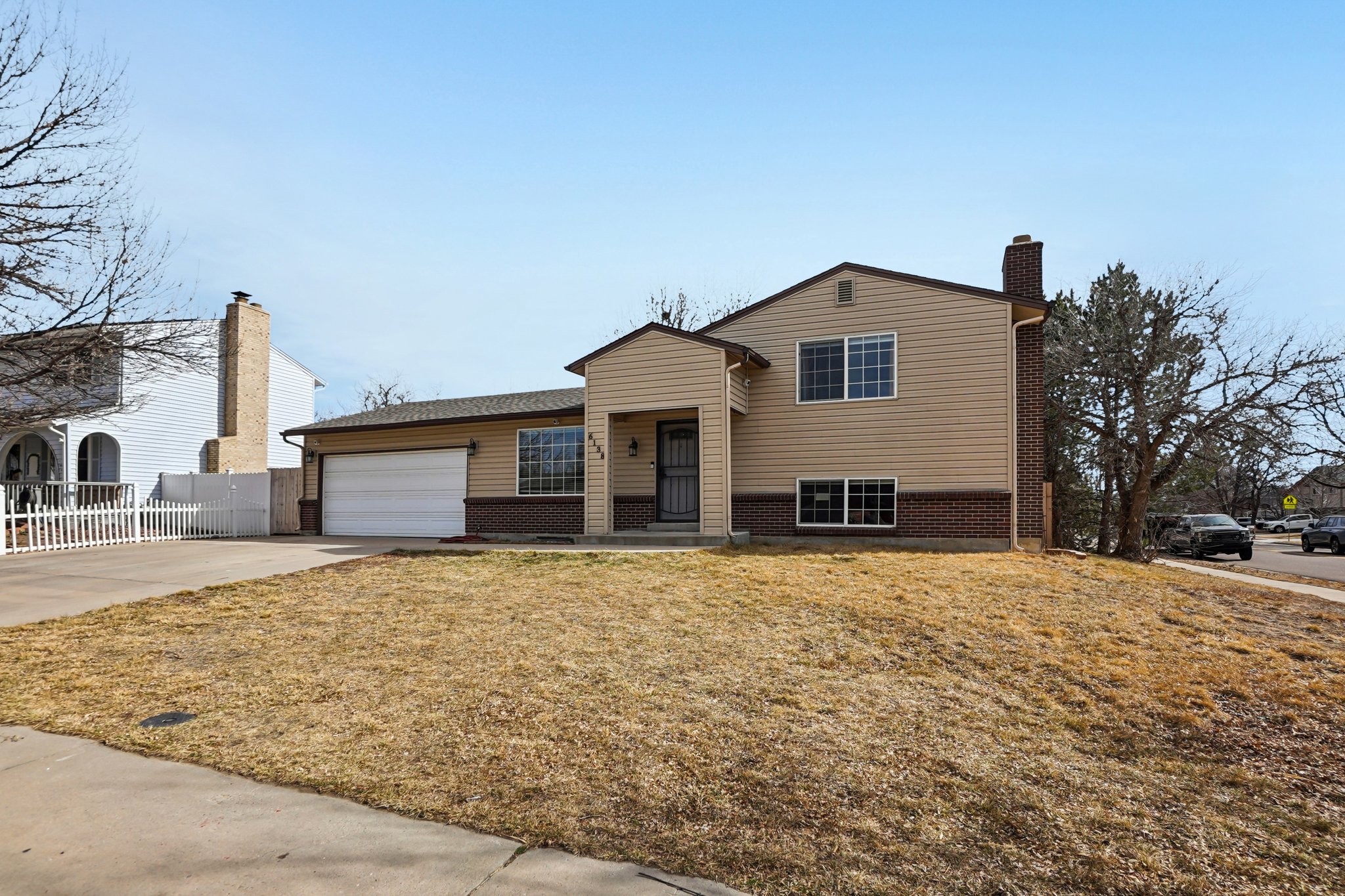 W 85th Pl-S0103-003.jpg