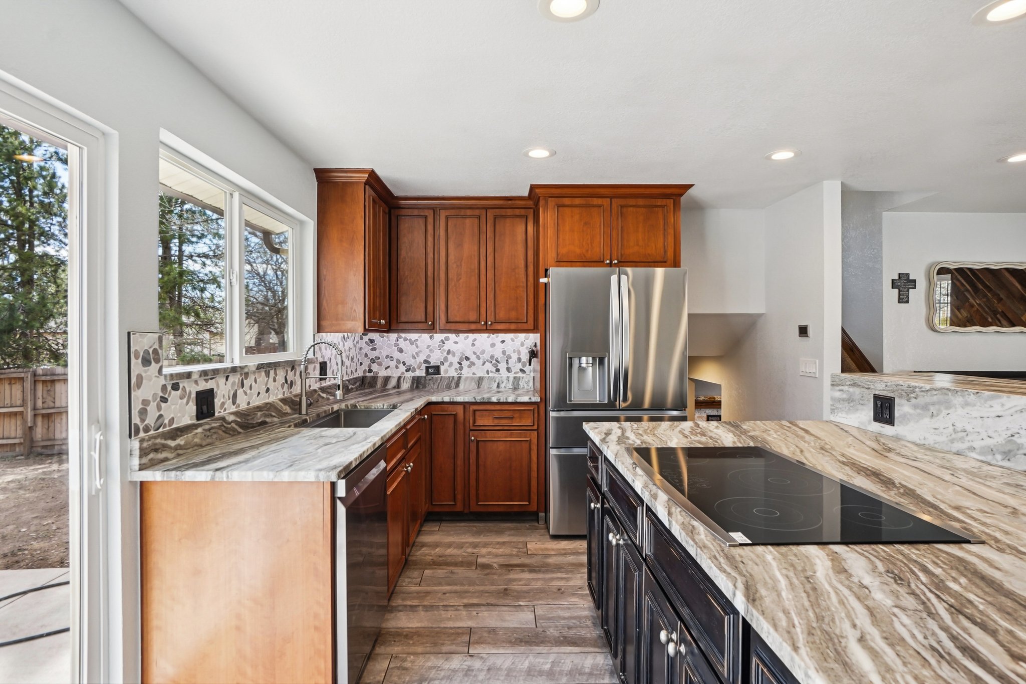 W 85th Pl-S0103-016.jpg