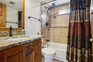 W 85th Pl-S0103-029.jpg