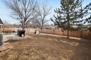 W 85th Pl-S0103-035.jpg