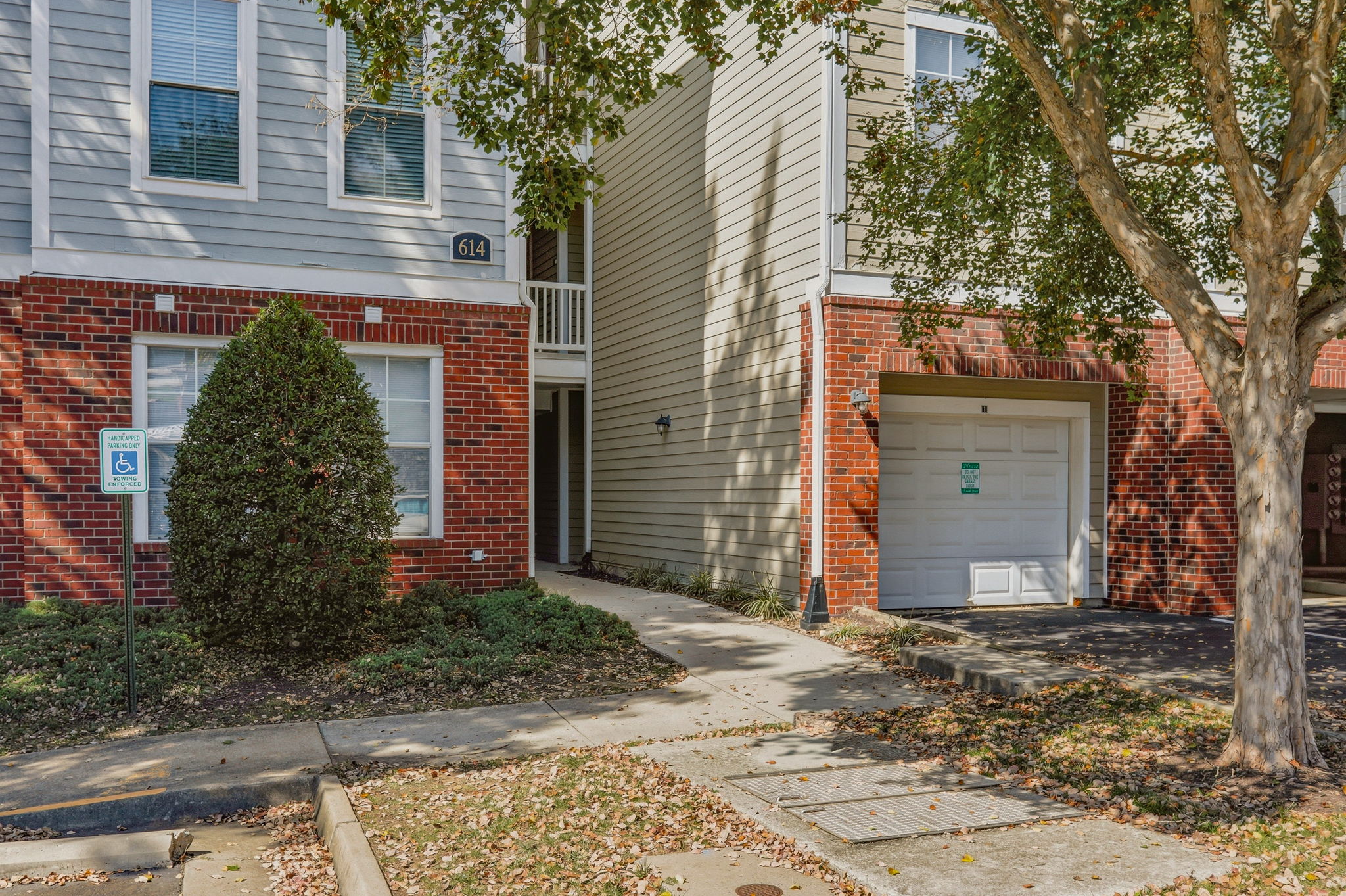 03-Exterior Front
