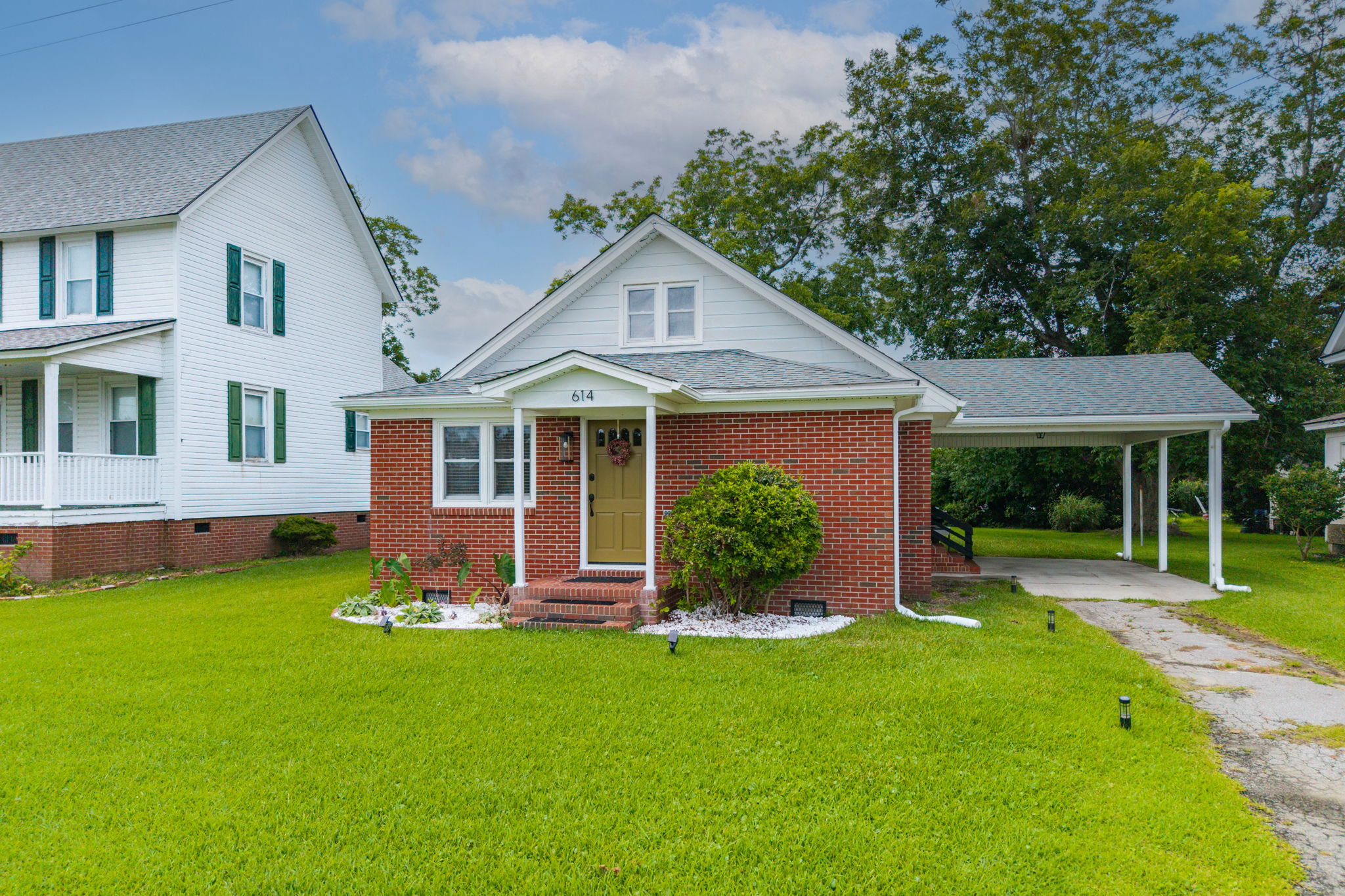 614-Croatan-Ave-Front-Exterior-V2