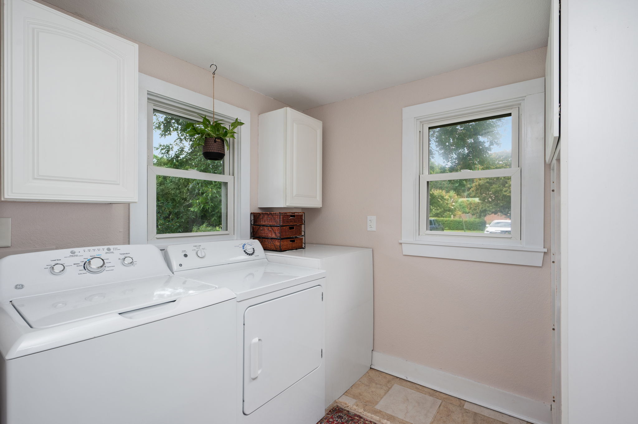614-Croatan-Ave-Laundry