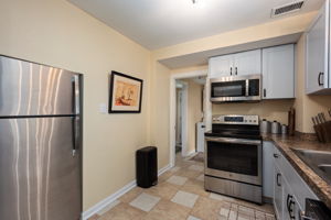 614-Croatan-Ave-Kitchen-V3