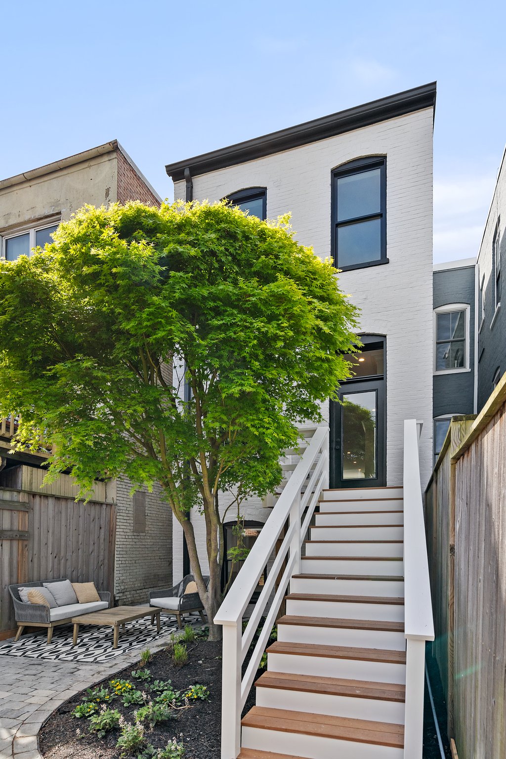 614 E St NE, Washington, DC 20002, USA Photo 51