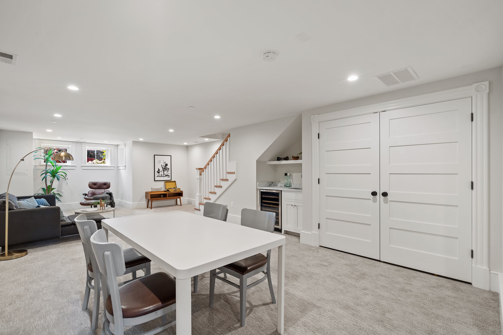 614 E St NE, Washington, DC 20002, USA Photo 43
