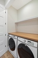 614 E St NE, Washington, DC 20002, USA Photo 36