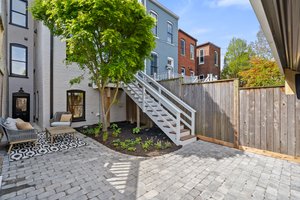 614 E St NE, Washington, DC 20002, USA Photo 47