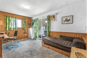  Photo 30