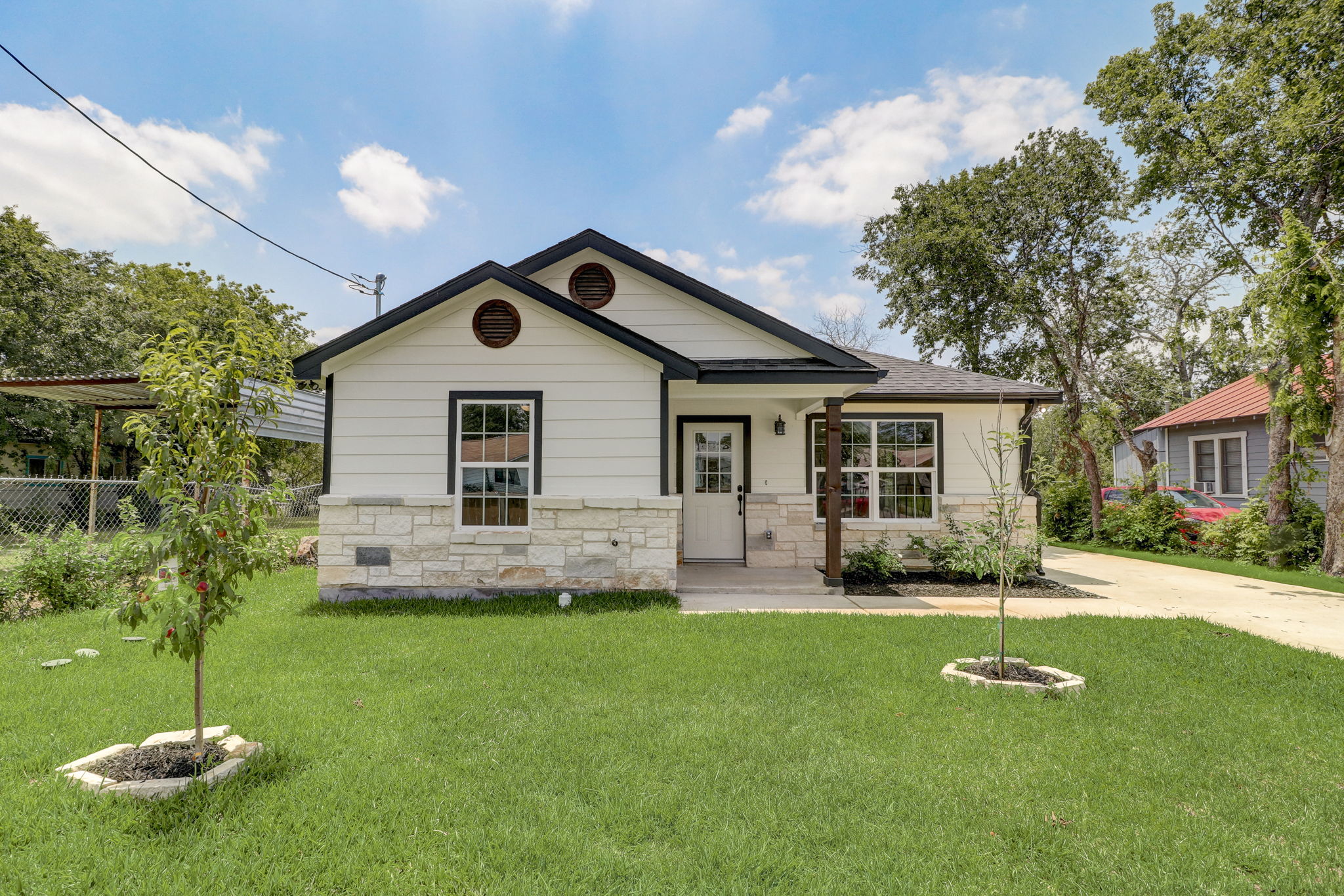 614 Kendalia Ave, San Antonio, TX 78221 ShowingTime+ Listing Media