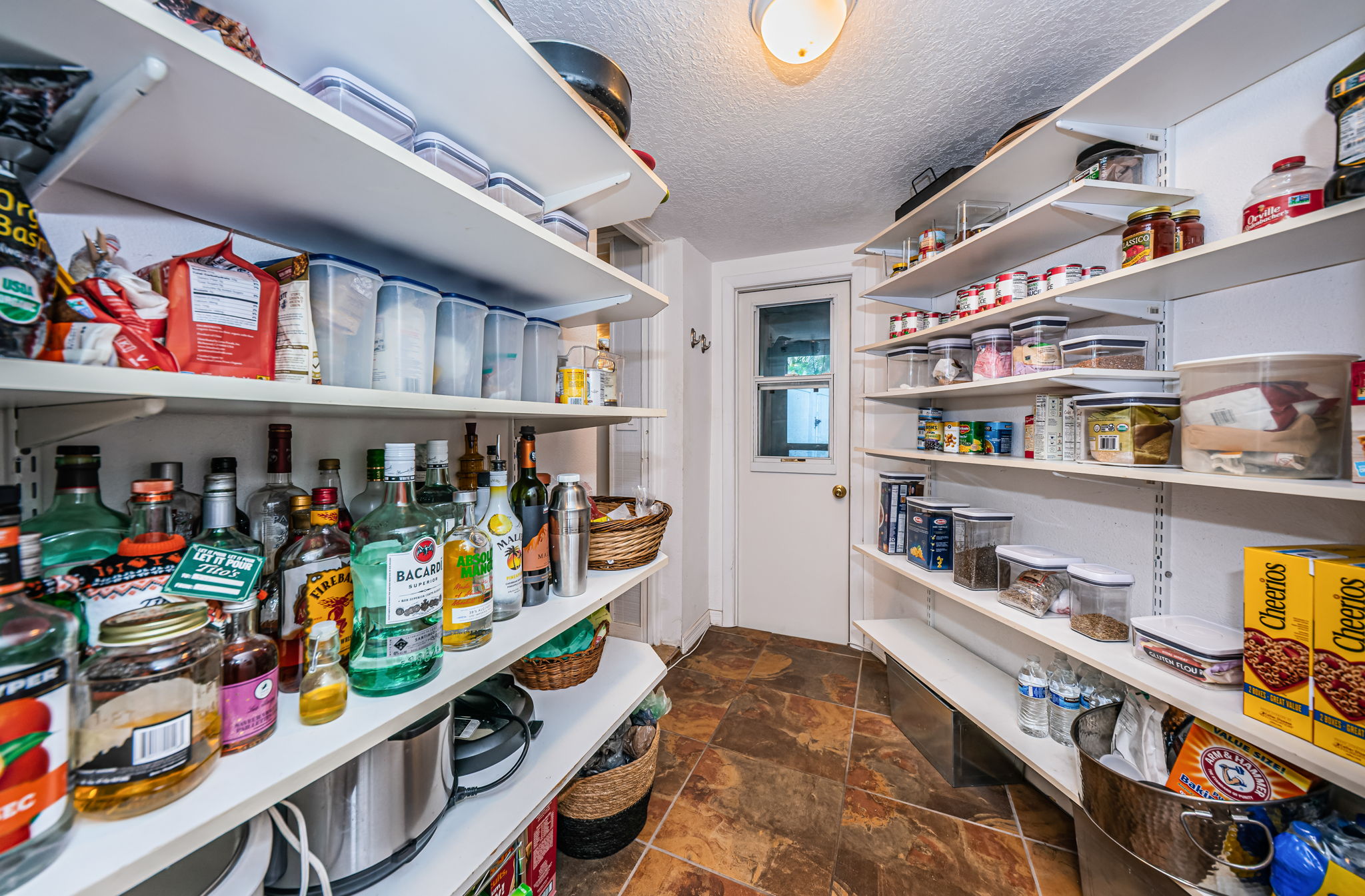 Kitchen Pantry