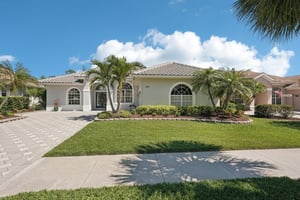 Pond Willow Ln-001r.jpg
