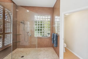 Pond Willow Ln-019r.jpg