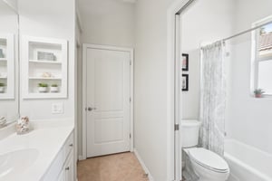 Pond Willow Ln-028r.jpg