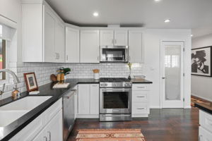 614 Rosemont Avenue-23