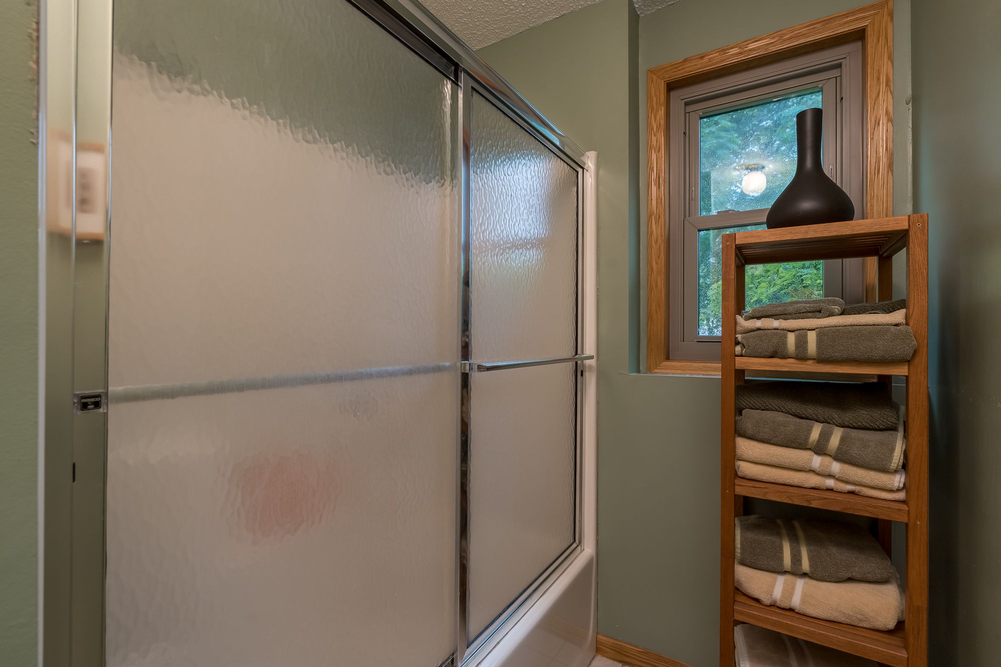 Lower Level - Bathroom