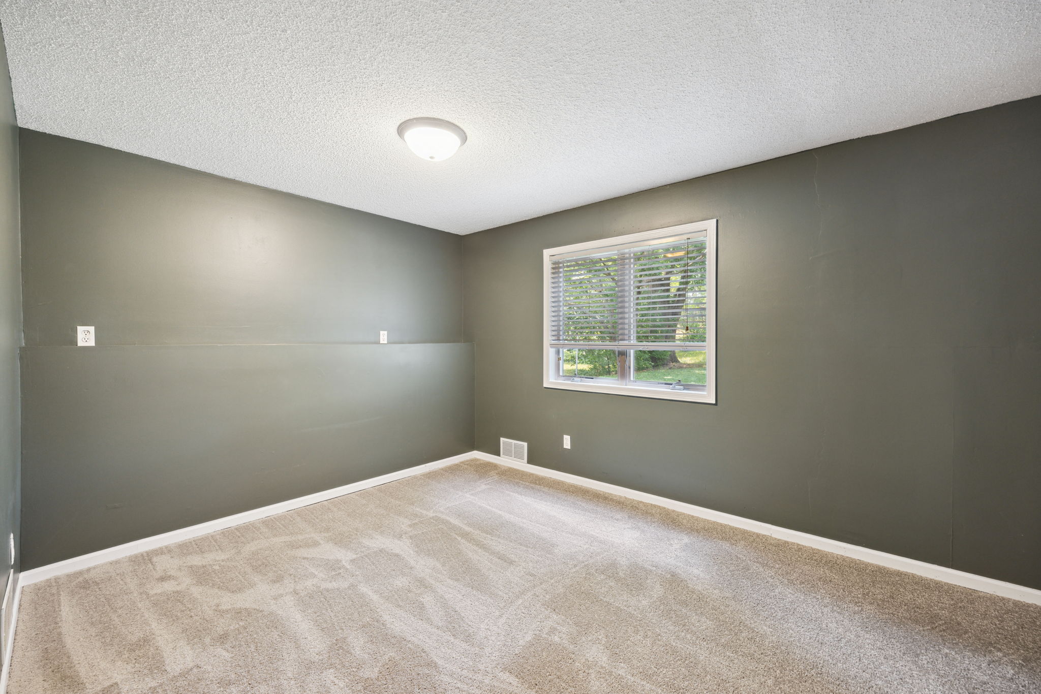 18_Interior