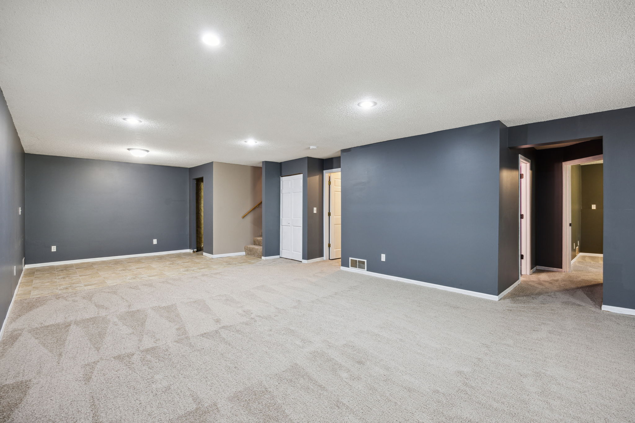 16_Interior