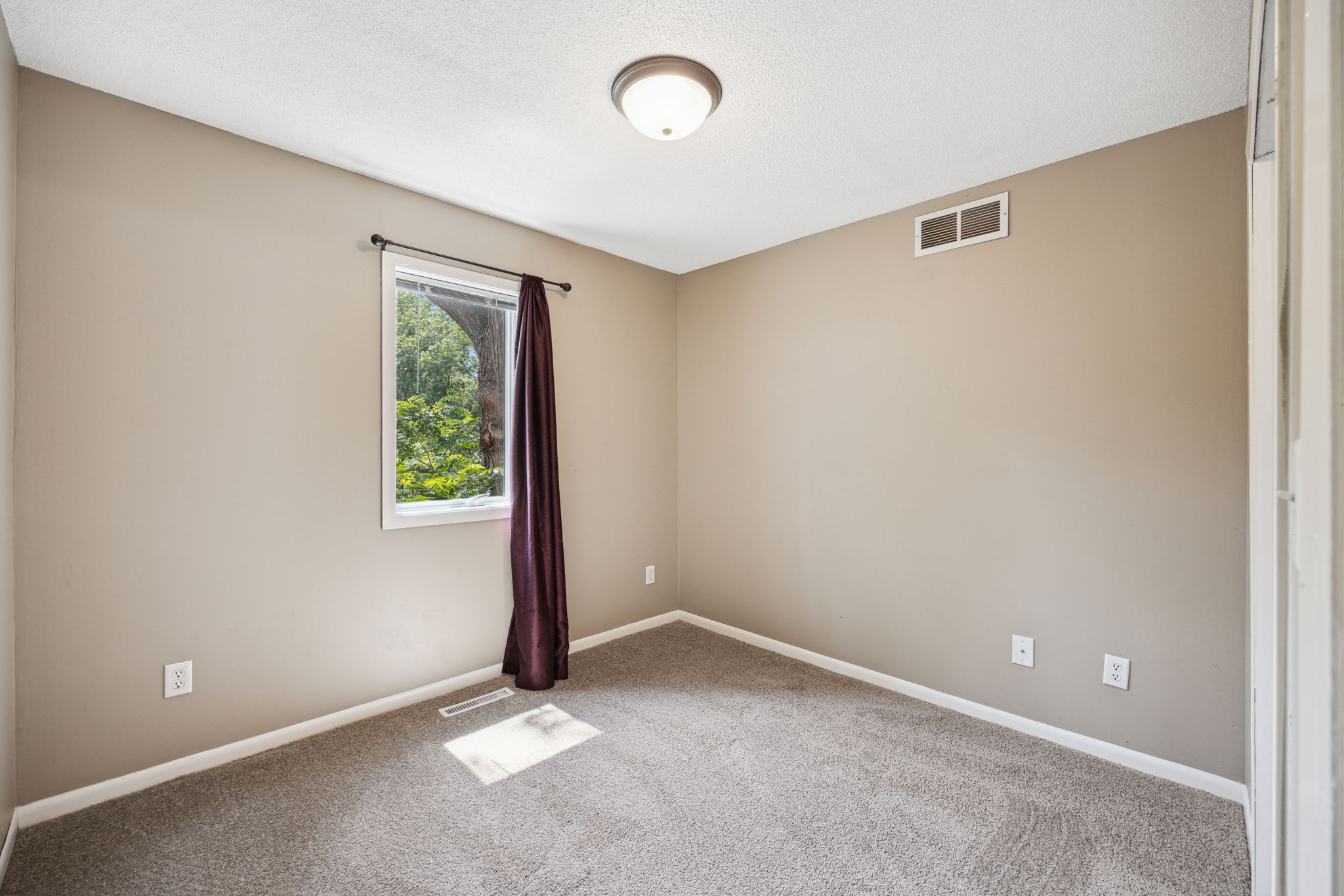 13_Interior