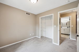14_Interior