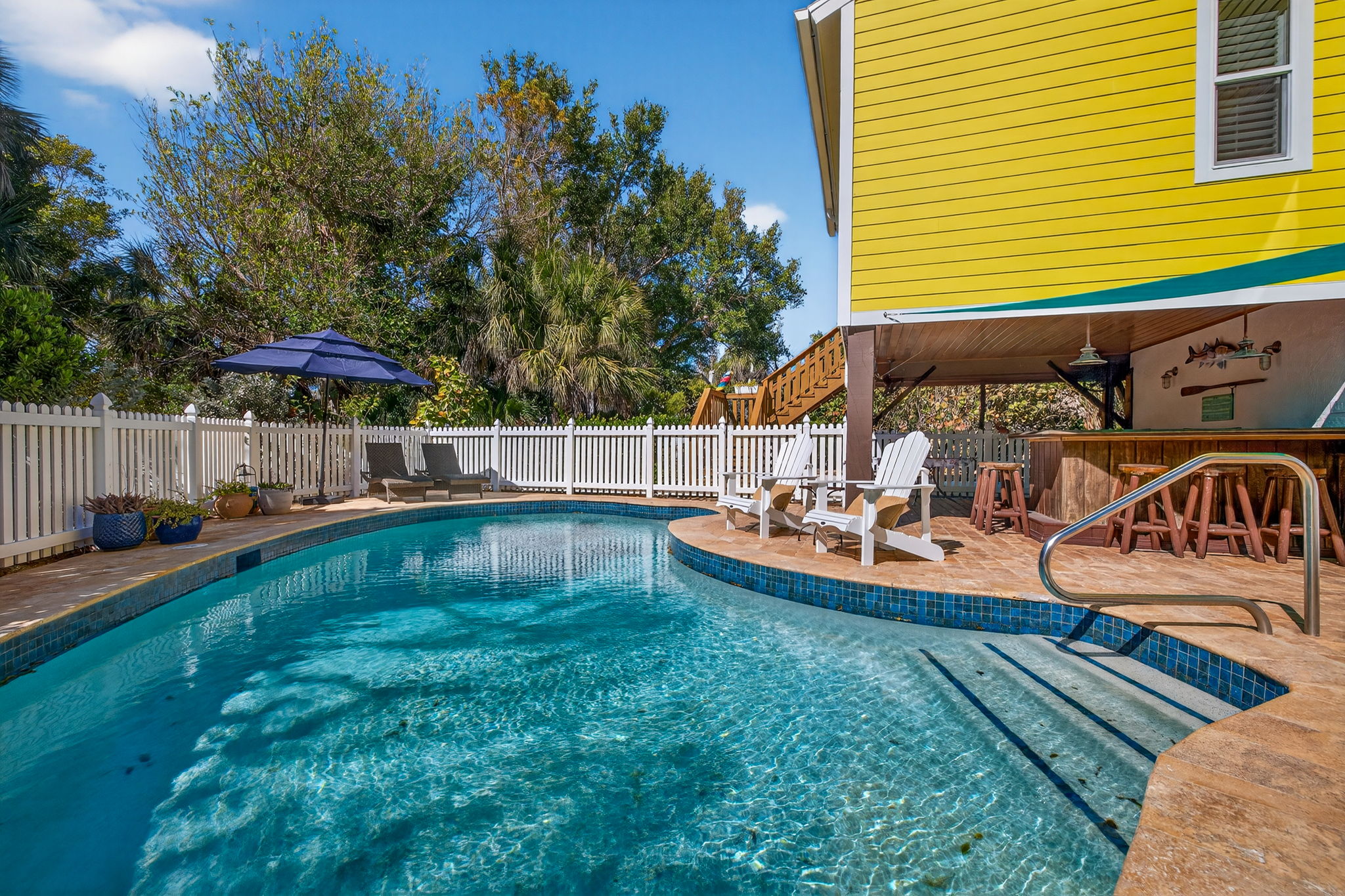 Pool 4 of 5