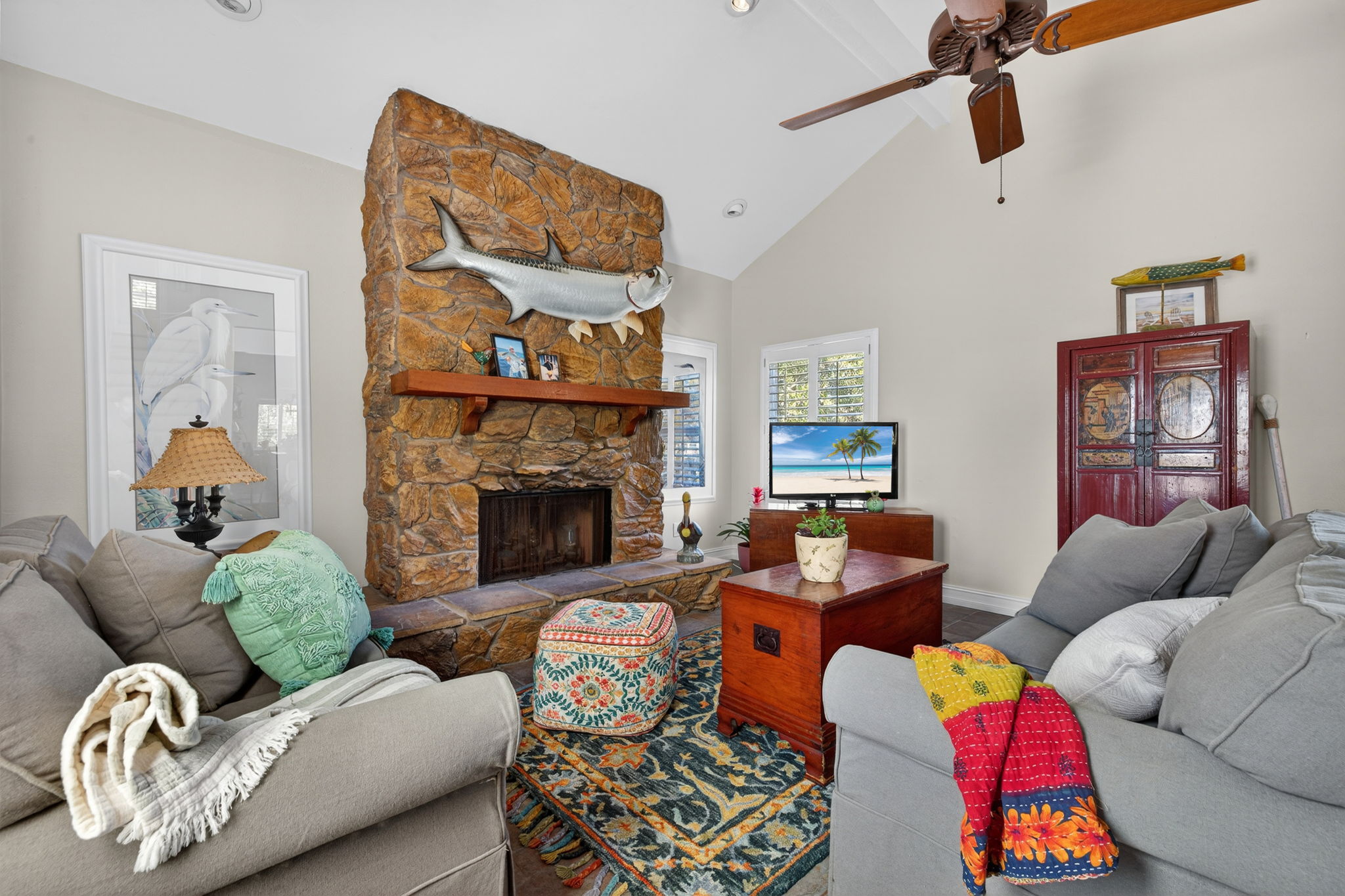 Living Room 1 of 2