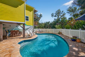 Pool 2 of 5