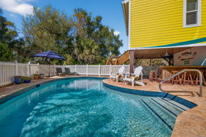 Pool 4 of 5