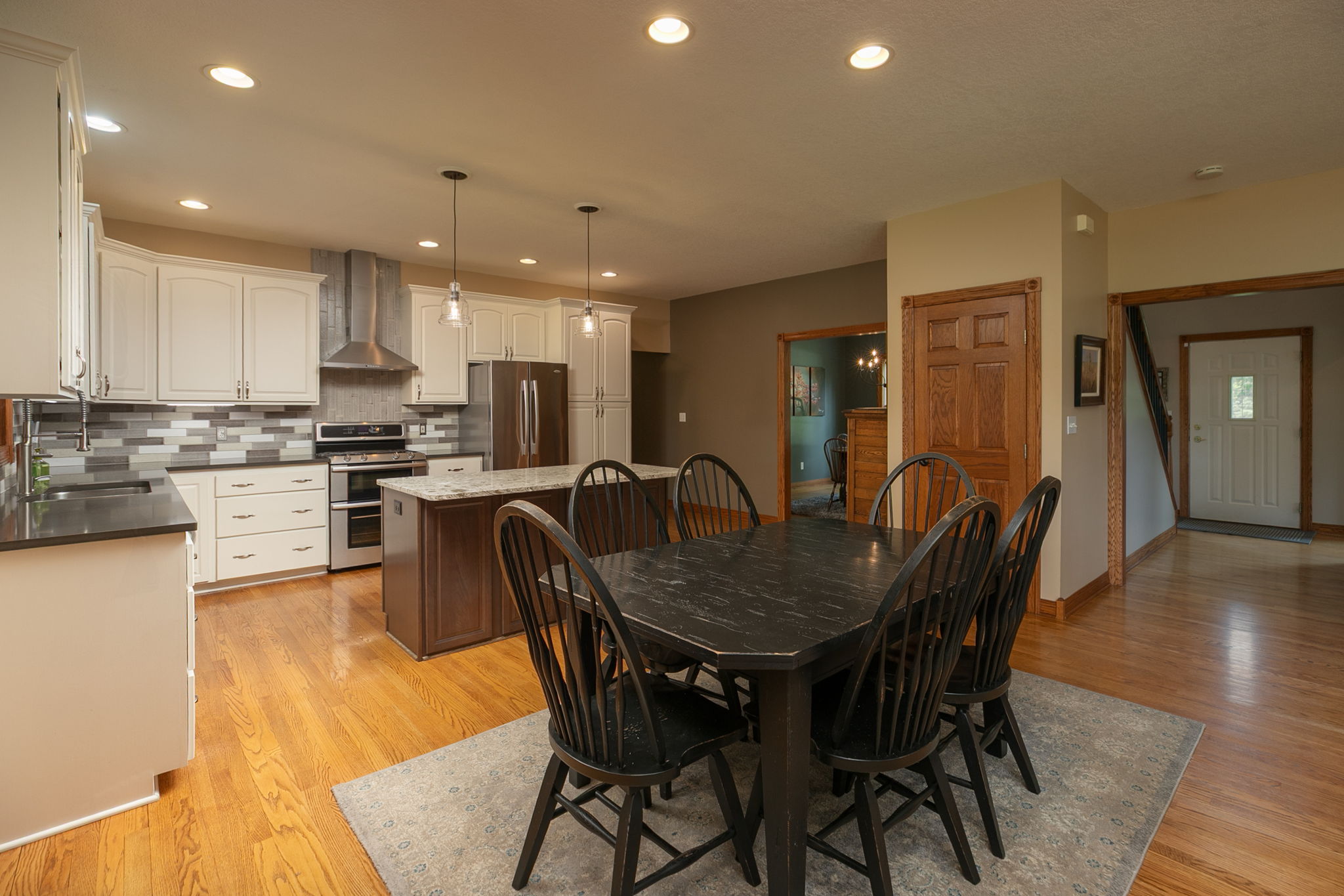 11-Kitchen