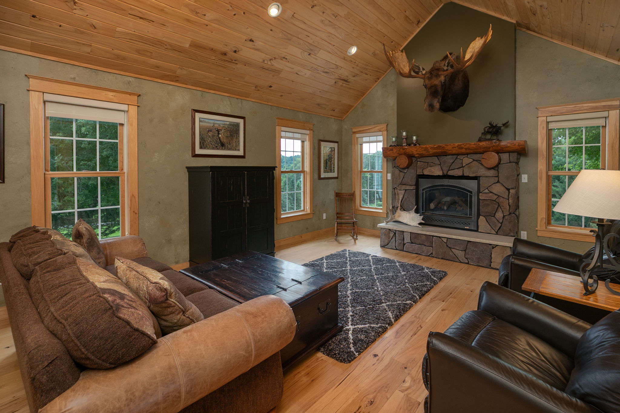 16-Sun Room