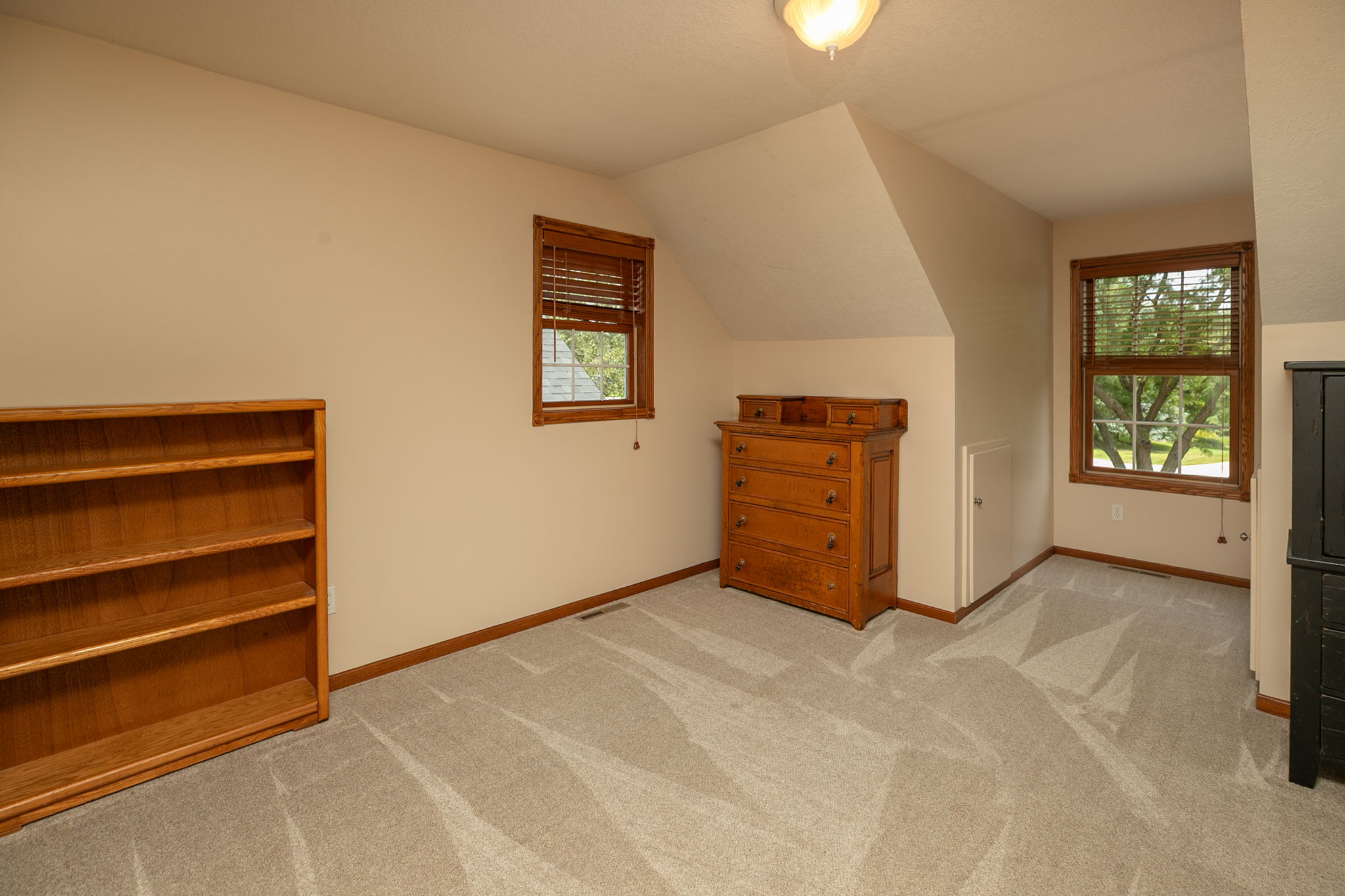 33-Bedroom 3