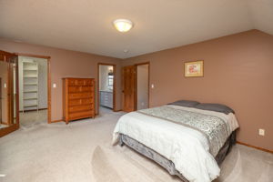 27-Primary Bedroom