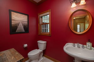 37-Bathroom