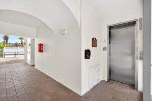  Photo 37