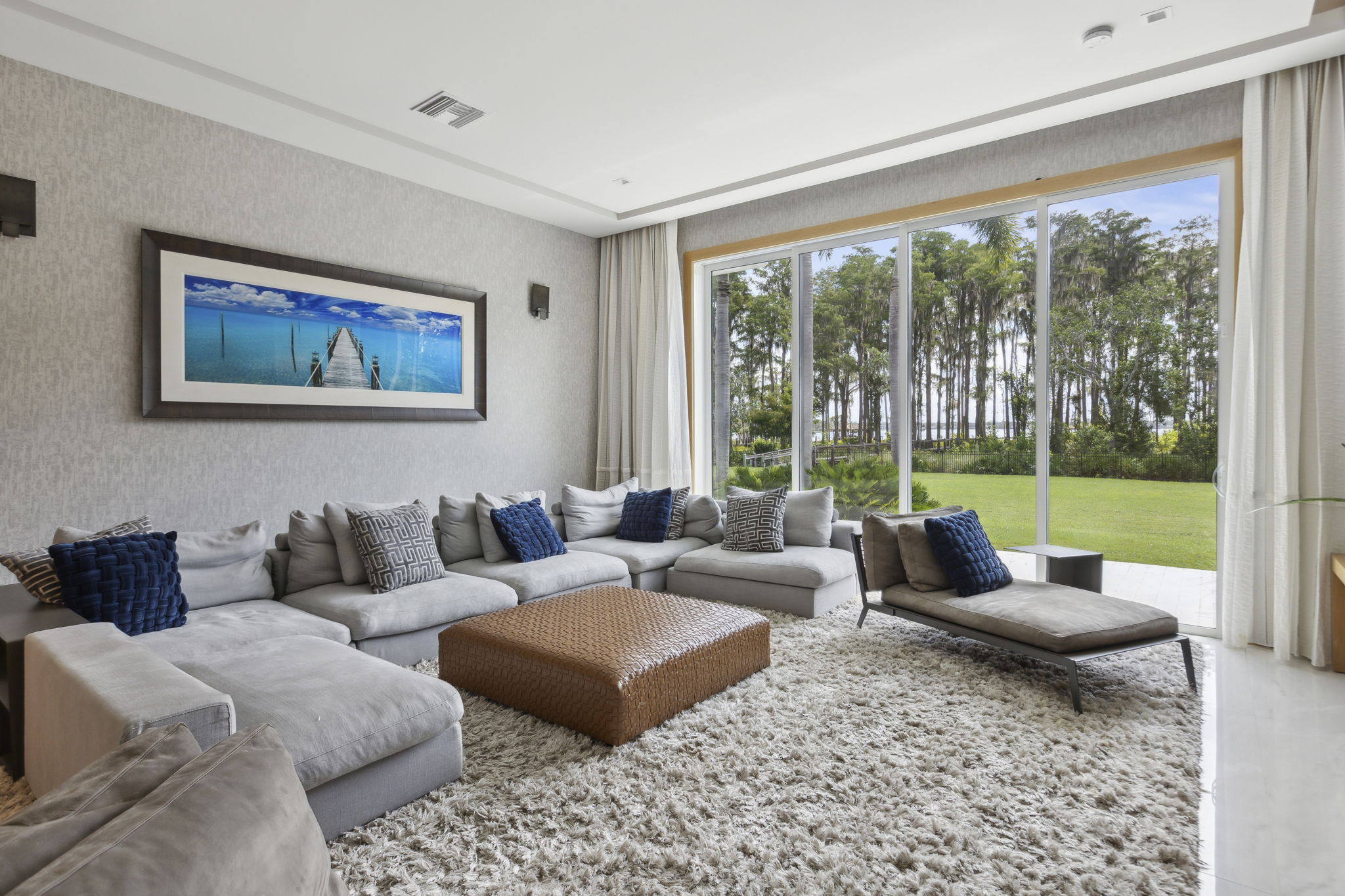 20_6149 grosvenor shore dr-20