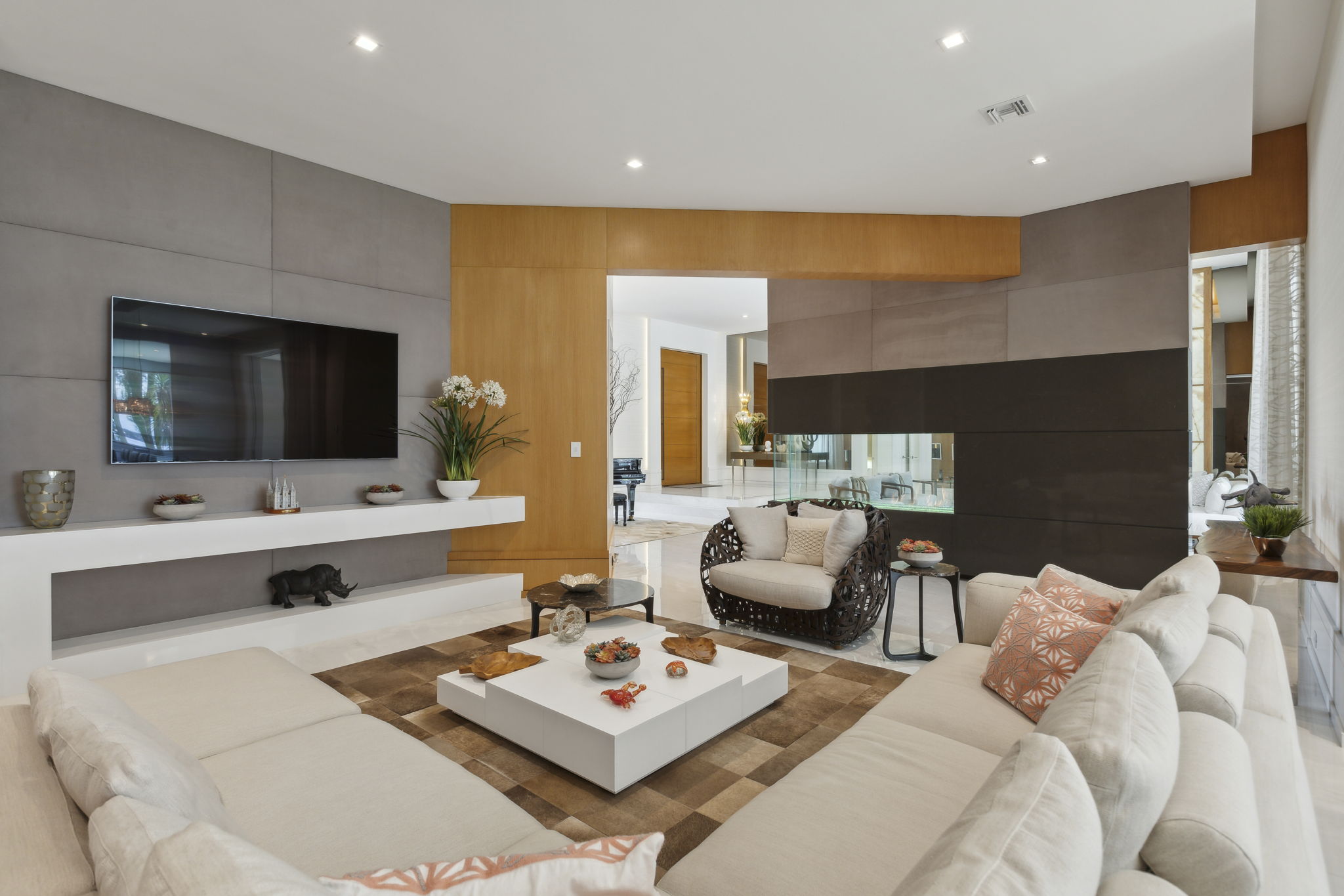 12_6149 grosvenor shore dr-12