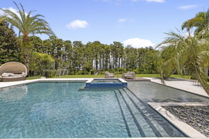 53_6149 grosvenor shore dr-53