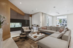 13_6149 grosvenor shore dr-13