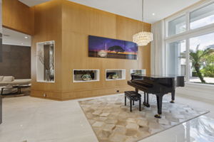 8_6149 grosvenor shore dr-08