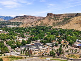 Blocks from downtown but with access to trails galore!
