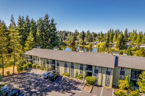 615 75th St SE, Everett, WA 98203, USA Photo 0