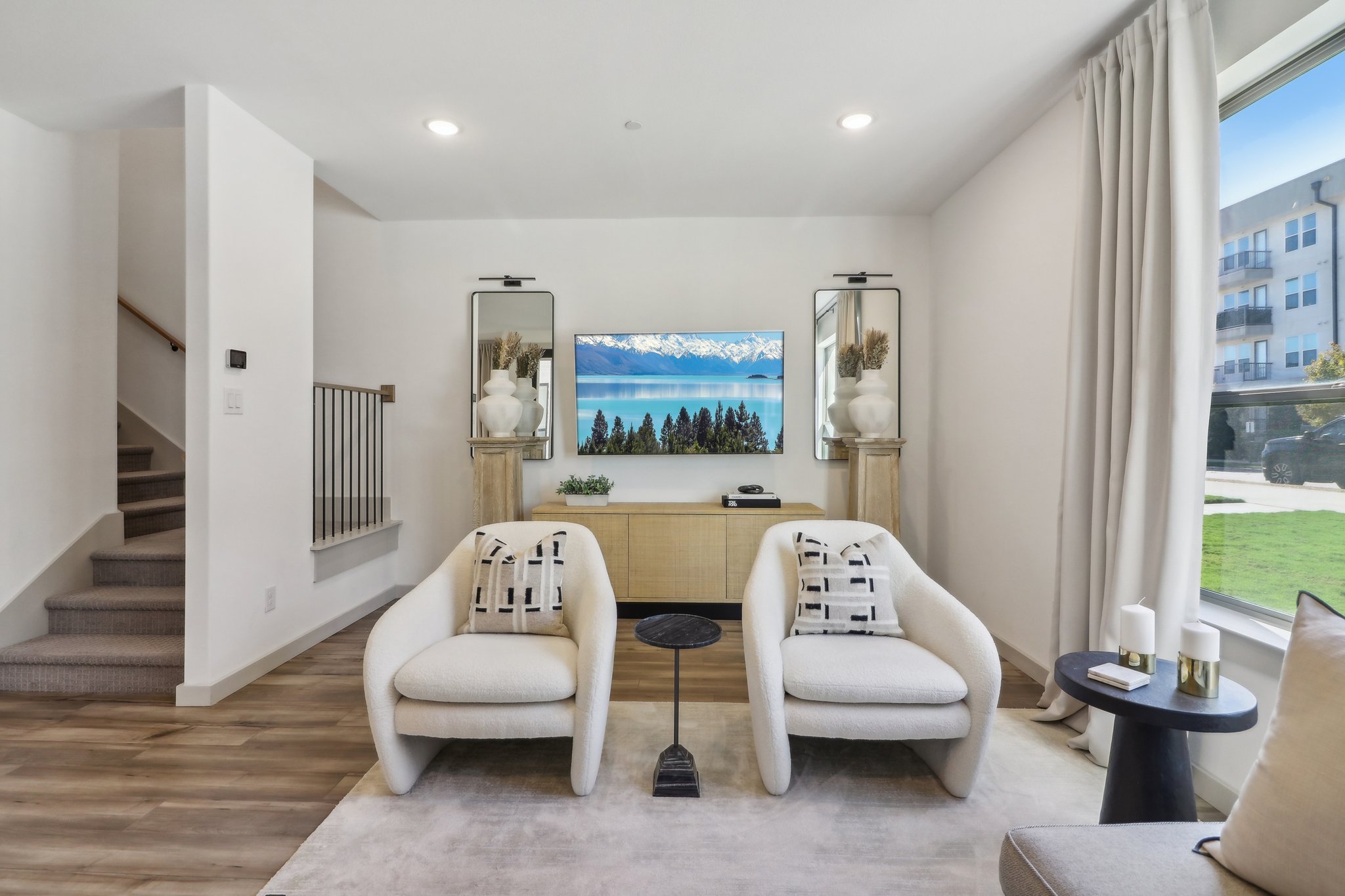 Arapaho Dr-009.jpg