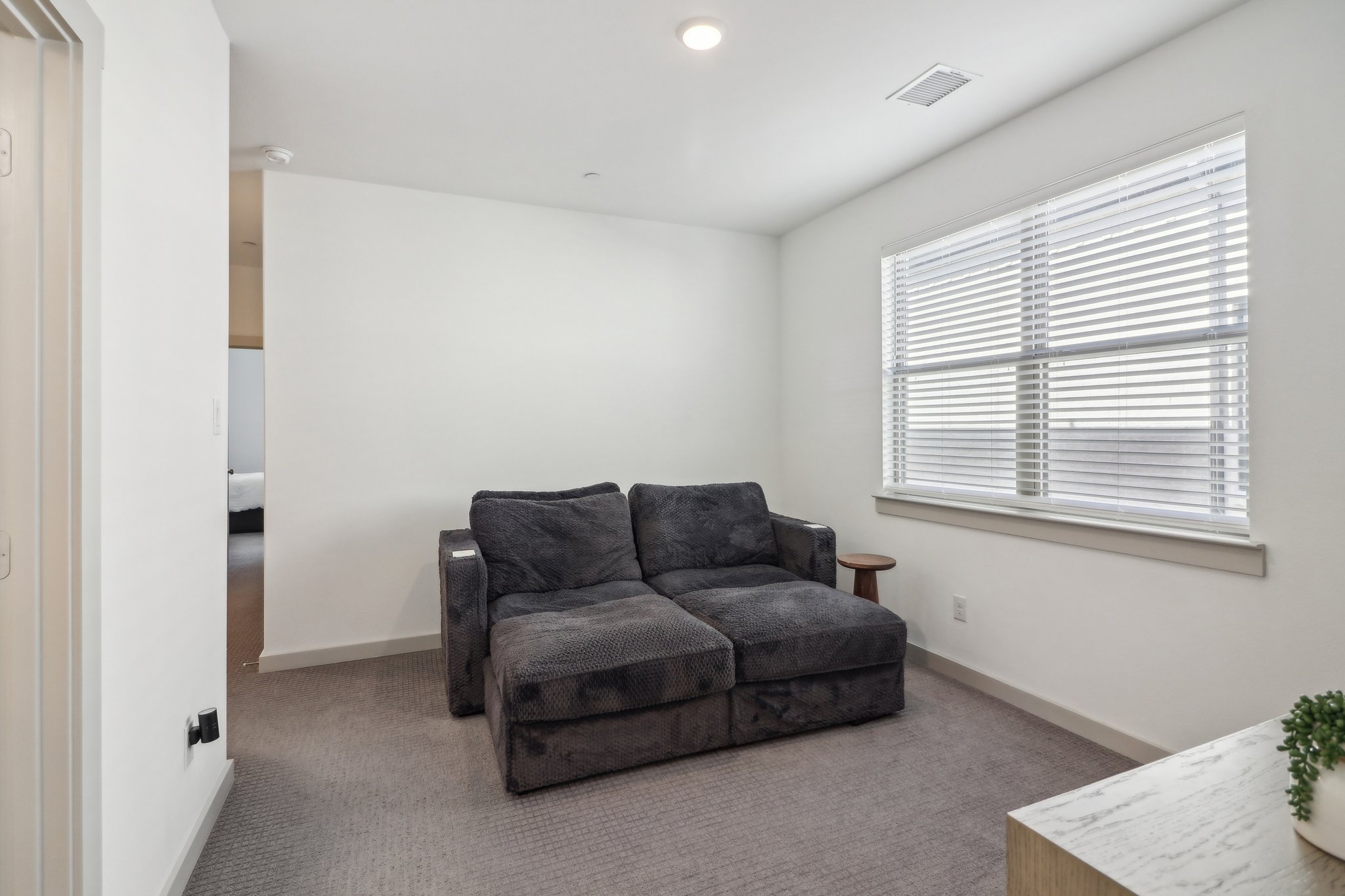 Arapaho Dr-017.jpg