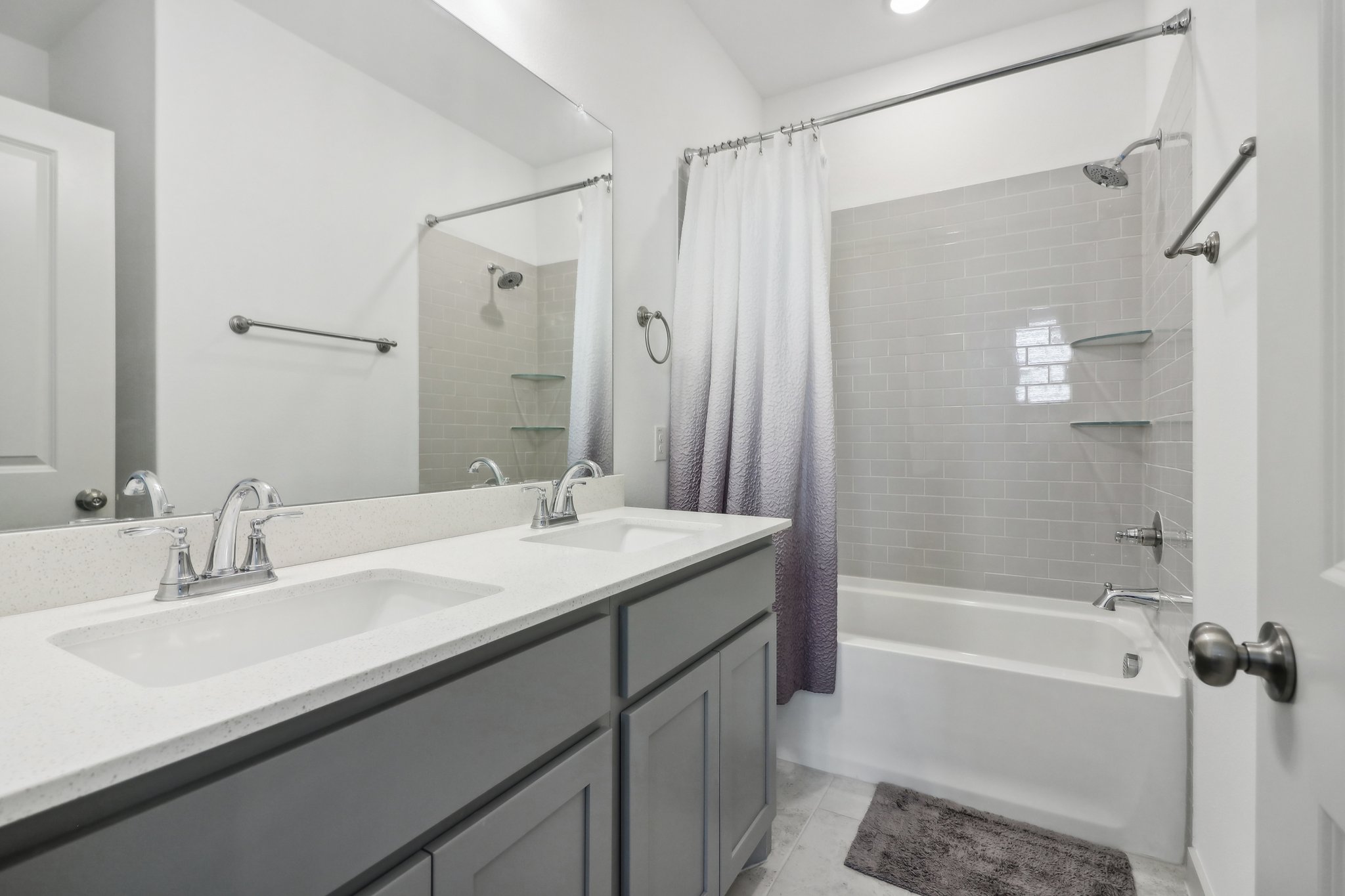 Arapaho Dr-026.jpg