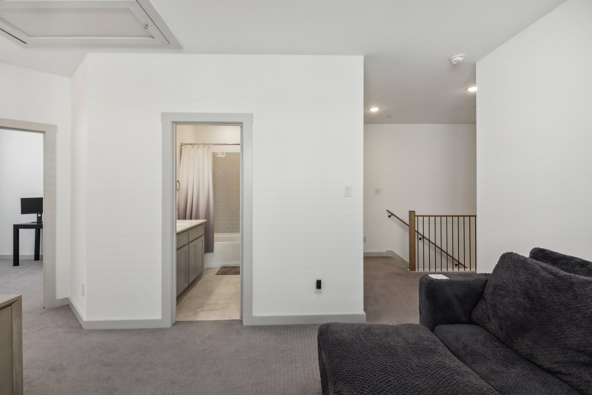 Arapaho Dr-027.jpg
