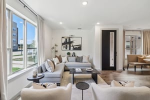 Arapaho Dr-006.jpg