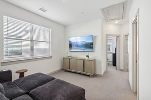 Arapaho Dr-016.jpg