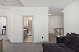 Arapaho Dr-027.jpg